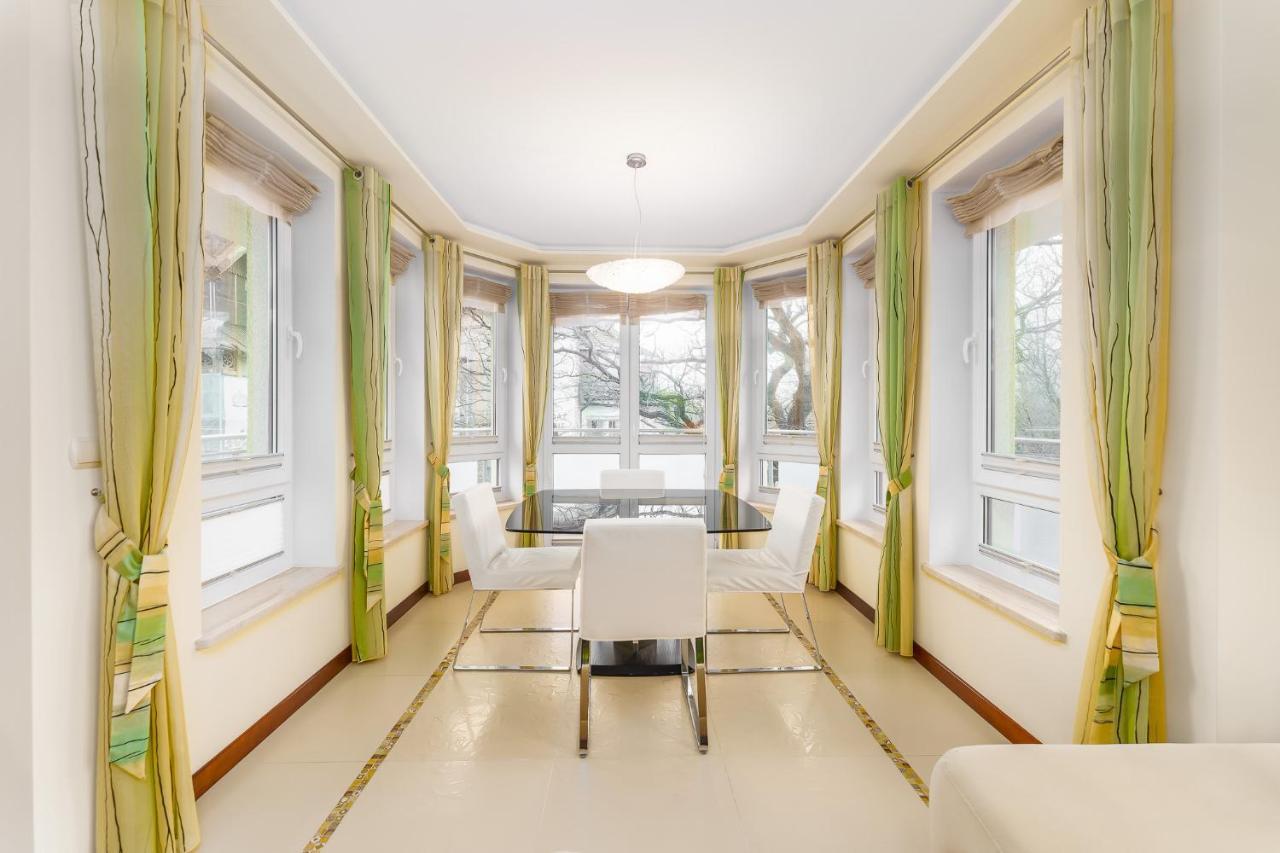 Seaside Apartment With Parking & Ac - 150 M To The Beach By Noclegi Renters Мендзиздроє Екстер'єр фото